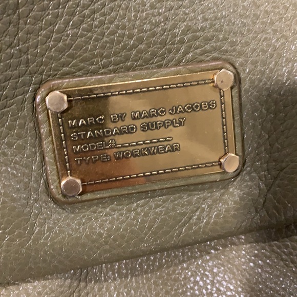 COPY - Olive Green Marc by Marc Jacobs Messenger Bag - Picture 4 of 6